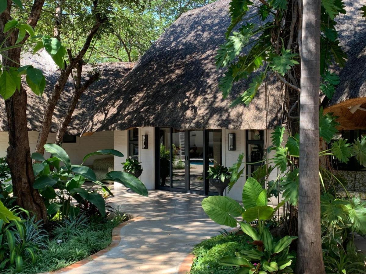 Pamarah Lodge Victoria Falls Exterior foto